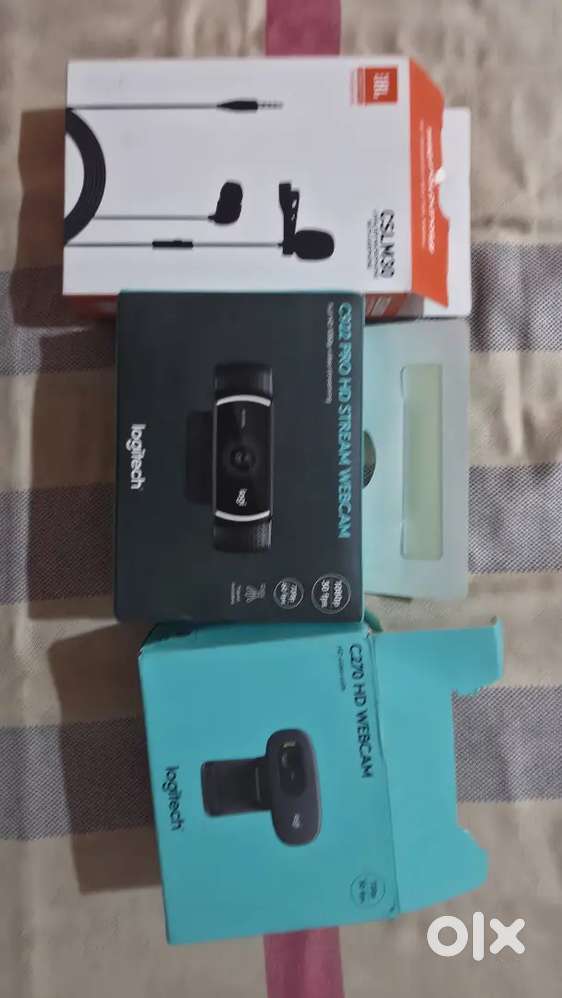 Logitech 2 hd camera for lapto and pc and mice