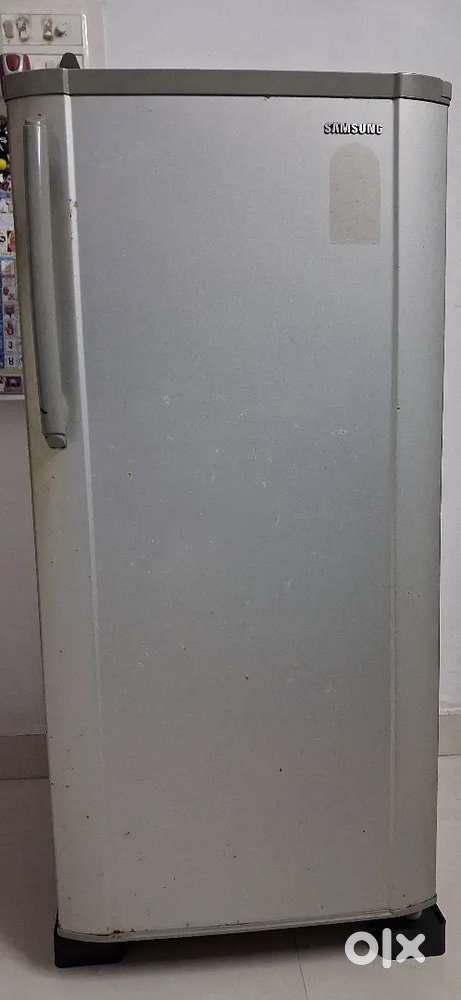 Samsung refrigerator single door full working condition