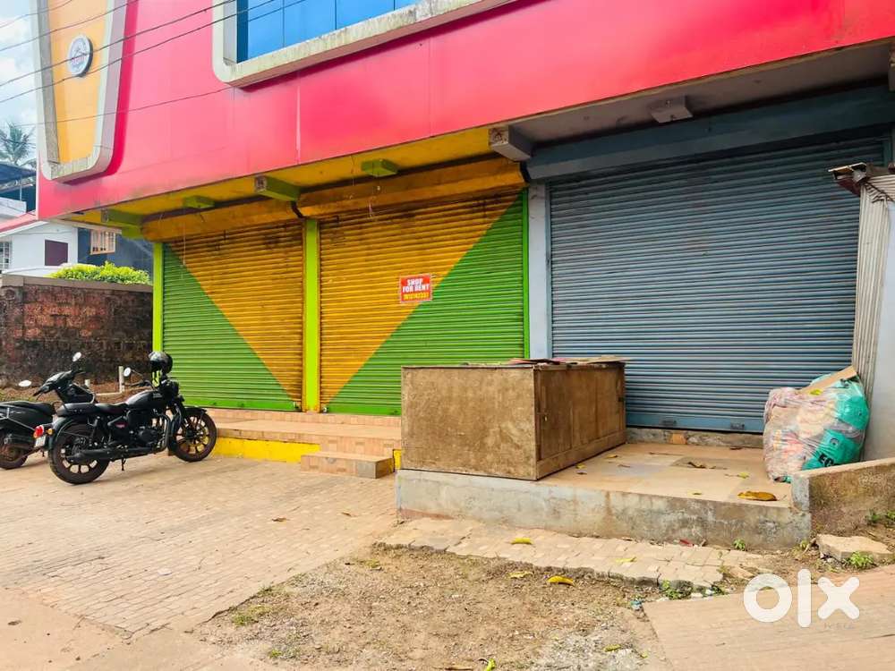 Highway road side shop for rent