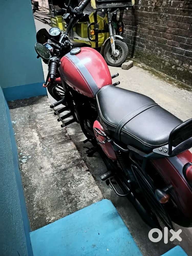 Jawa 42 2.1 Orion red matte