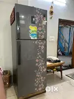 Very good condition samsung 322 litres fridge