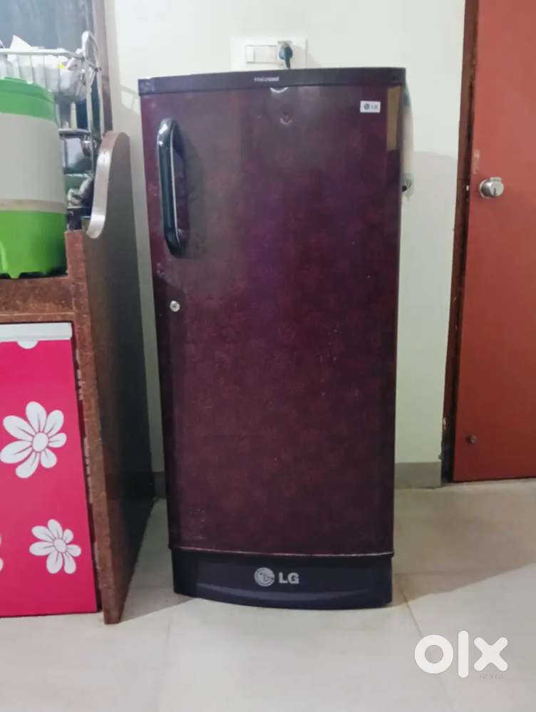 LG second-hand fregd for only 7500 rupees