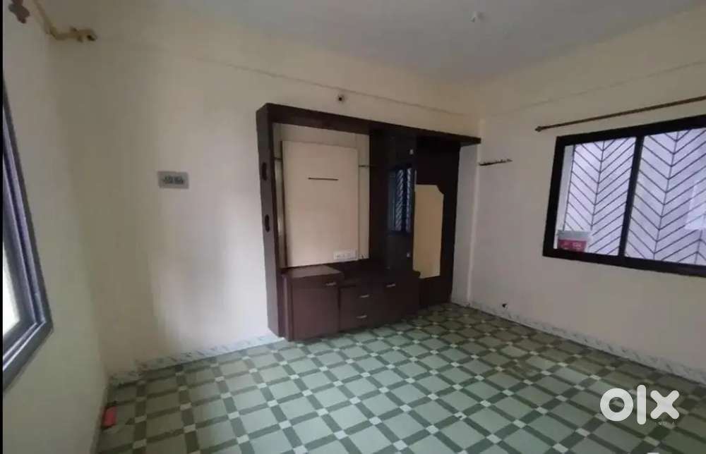 1 bhk flat corner side only 21lac