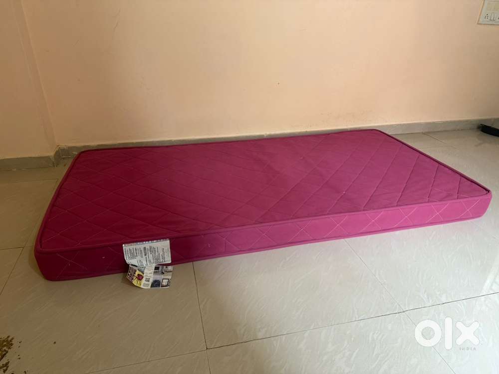 Single PU Foam Mattress