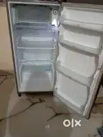 Selling my sofa and frize