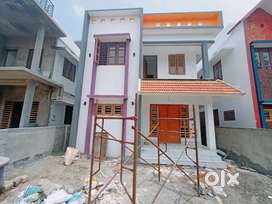 New 1305sqft ready to move house for sale near Varapuzha