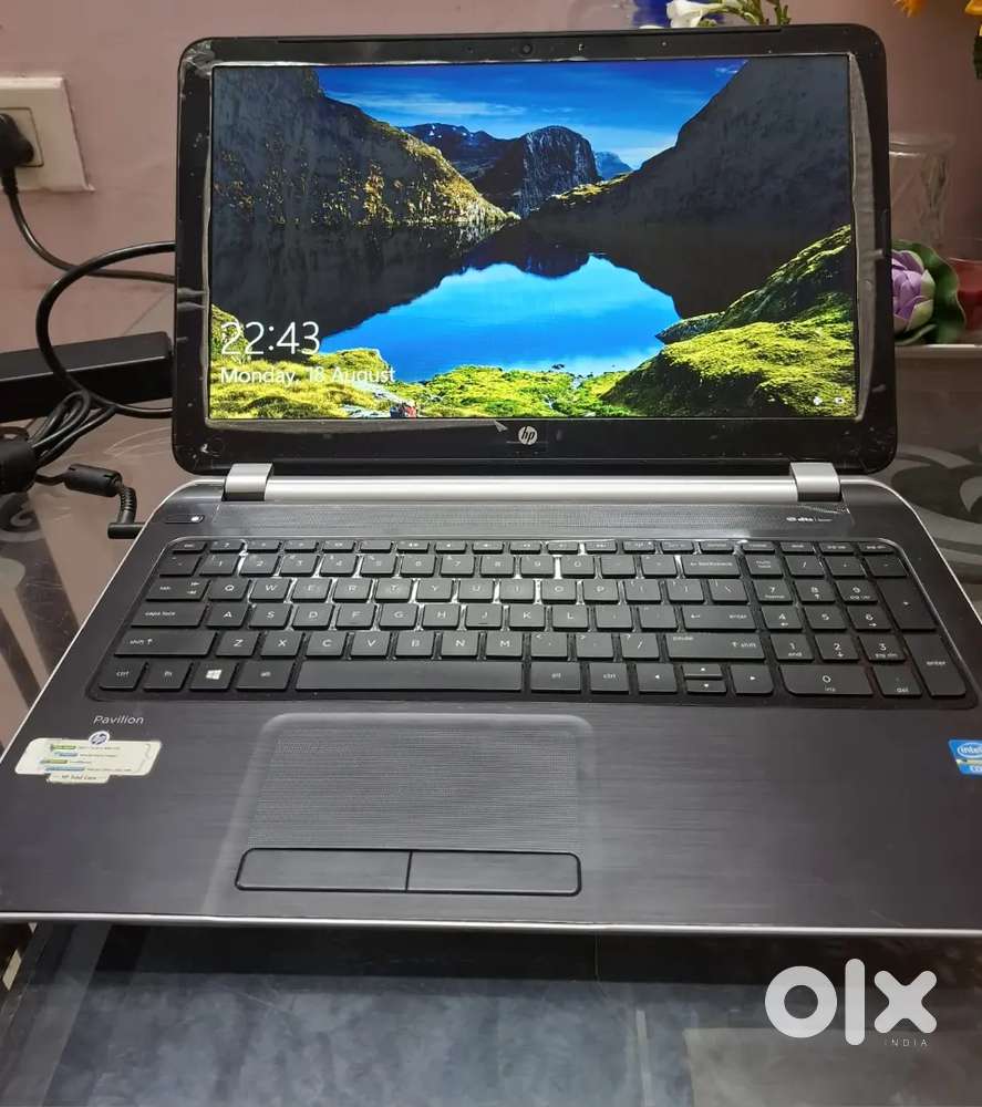 HP PAVILLION  SERIES LAPTOP I3 3RD GENERATION IN WORKING  CONDITION