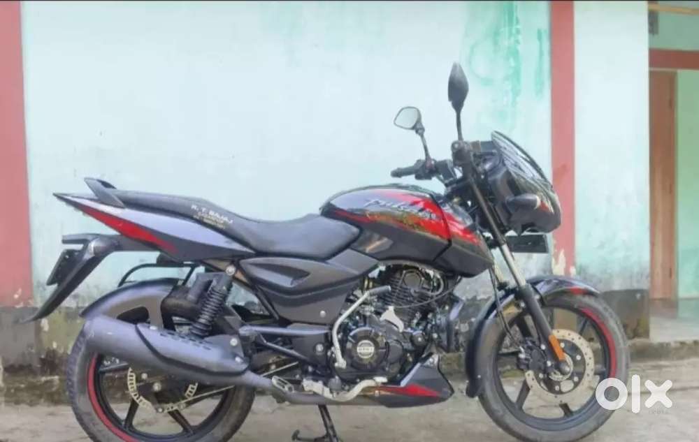 Bajaj pulsar 150 cc