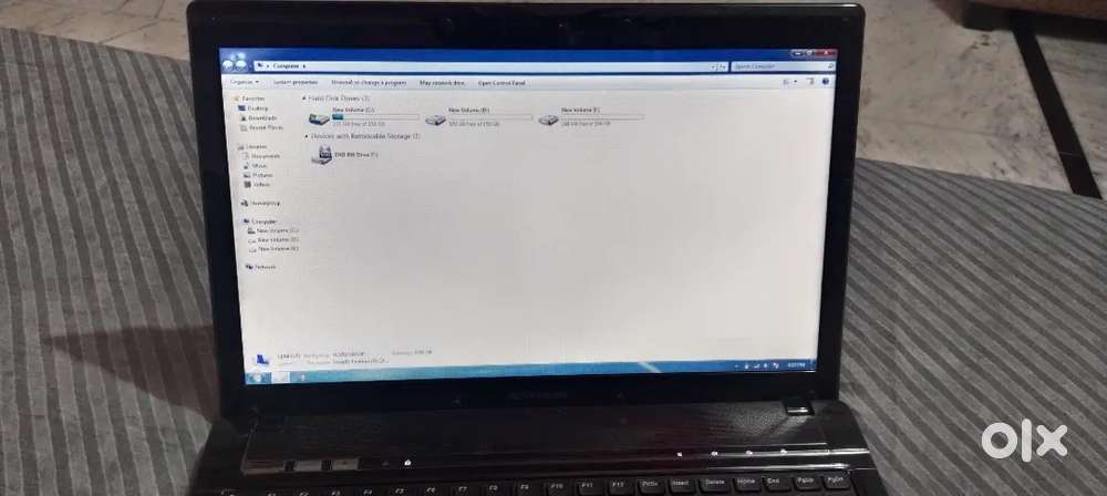 Lenovo G560 Laptop, 6GB / 500GB