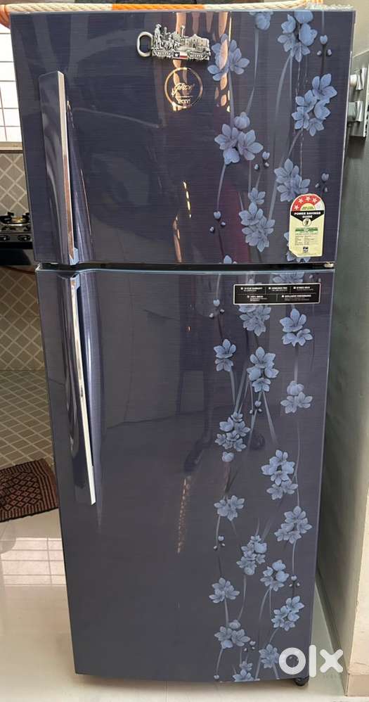 Godrej 261L double door fridge for Rs. 11500/- only
