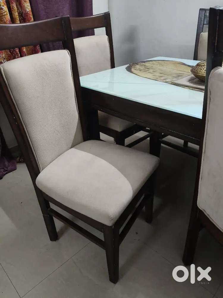 6 seater wooden dining table