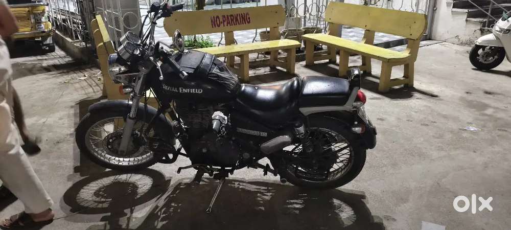 Thunderbird mate black colour