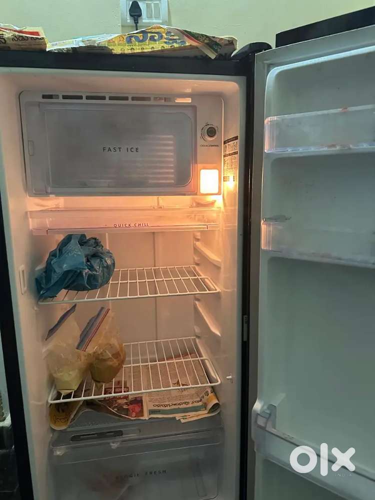 Selling my fridge