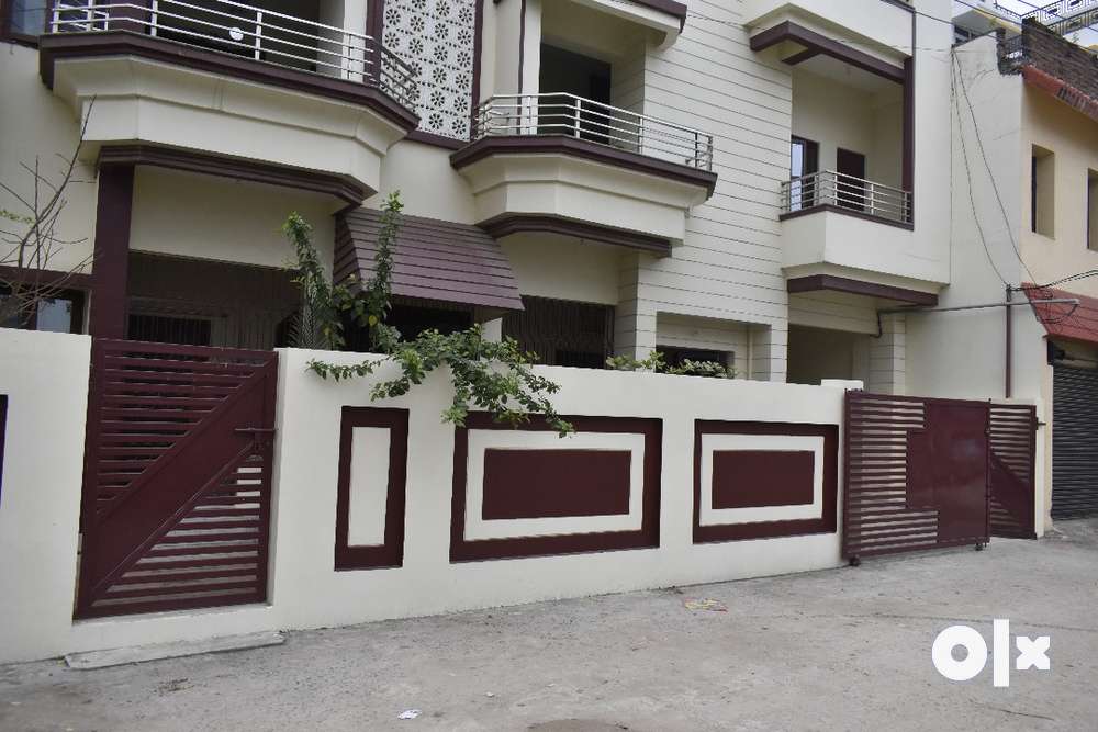 4 BHK super spacious house for rent in prime locality
