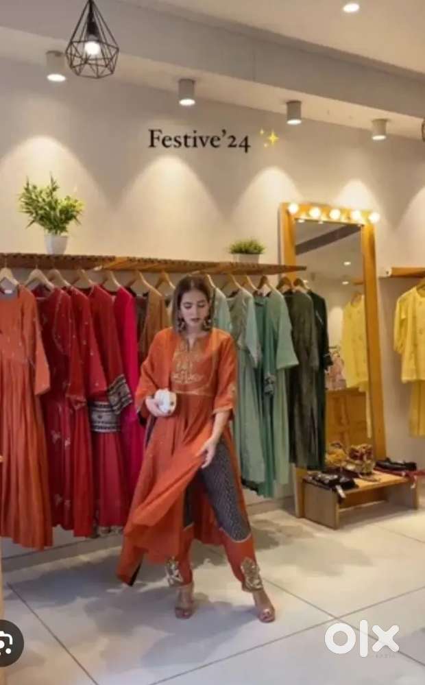 SALES MAN FOR LADIES BOUTIQUE IN CALICUT BEACH