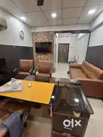 Fully furnished office - 190sq. ft carpet