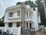 Aluva kaitikara 1350 sft 3 bhk 52 lk