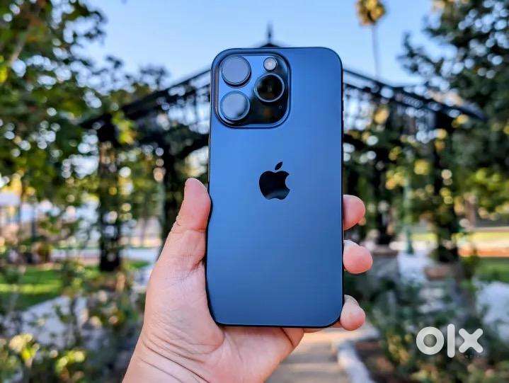 iPhone 15 Pro 128 GB. 4 Weeks old
