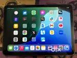 Brand new iPad Air 11 inch M2 (128 GB)