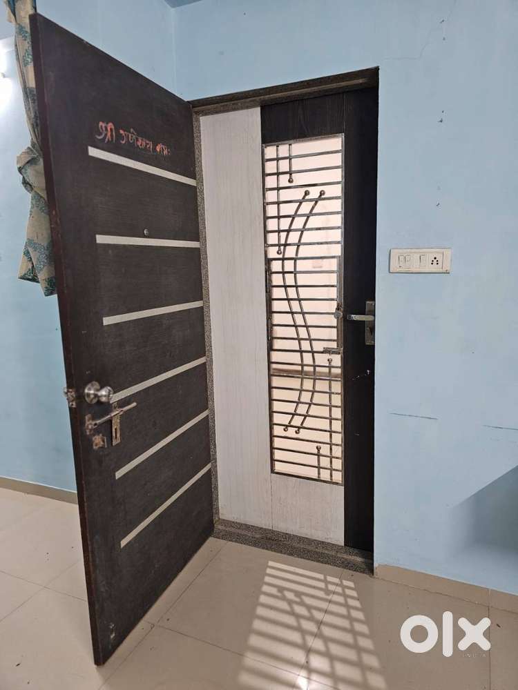 2.5 BHK / 1 BHK Flat for Rent Near D-Mart