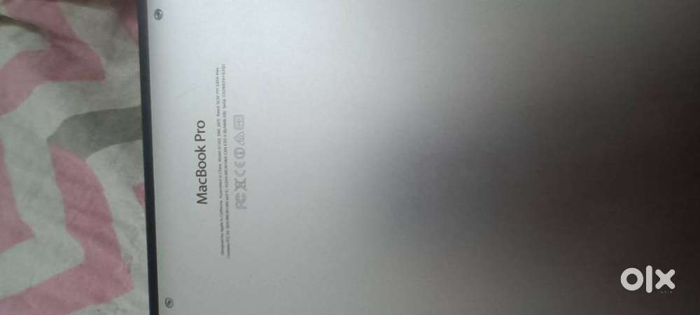 Apple macbook 2014 model