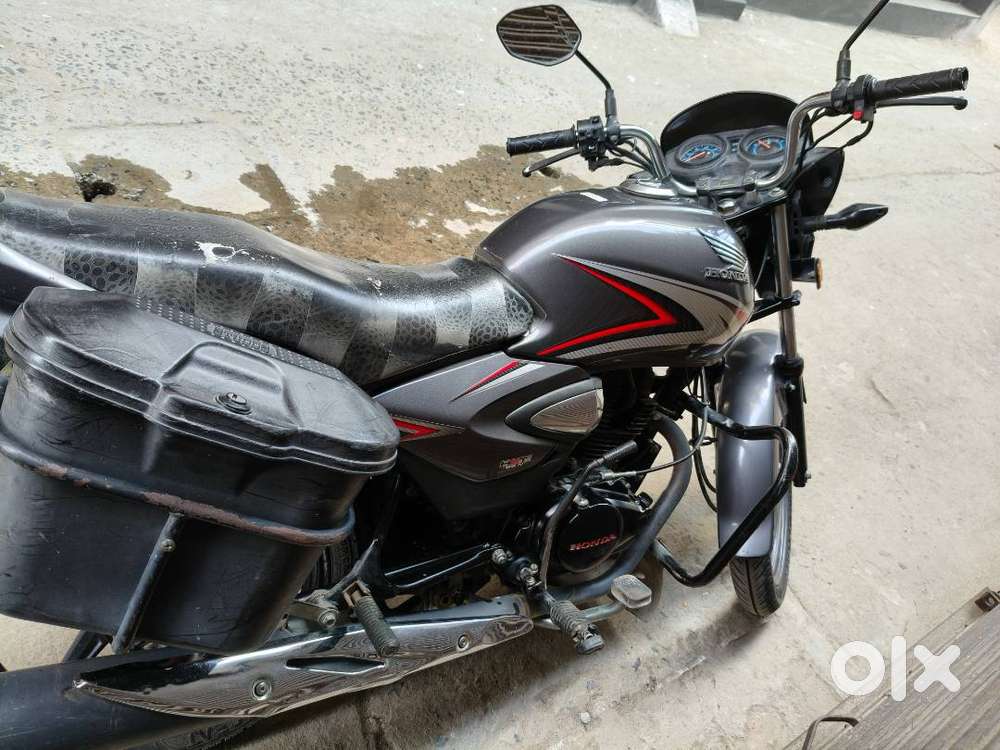 Honda shine 2018 model