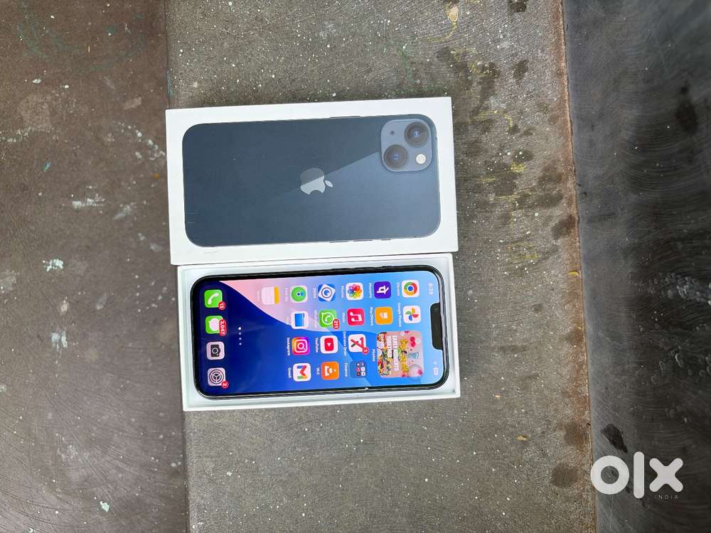 iPhone13  128gb storage