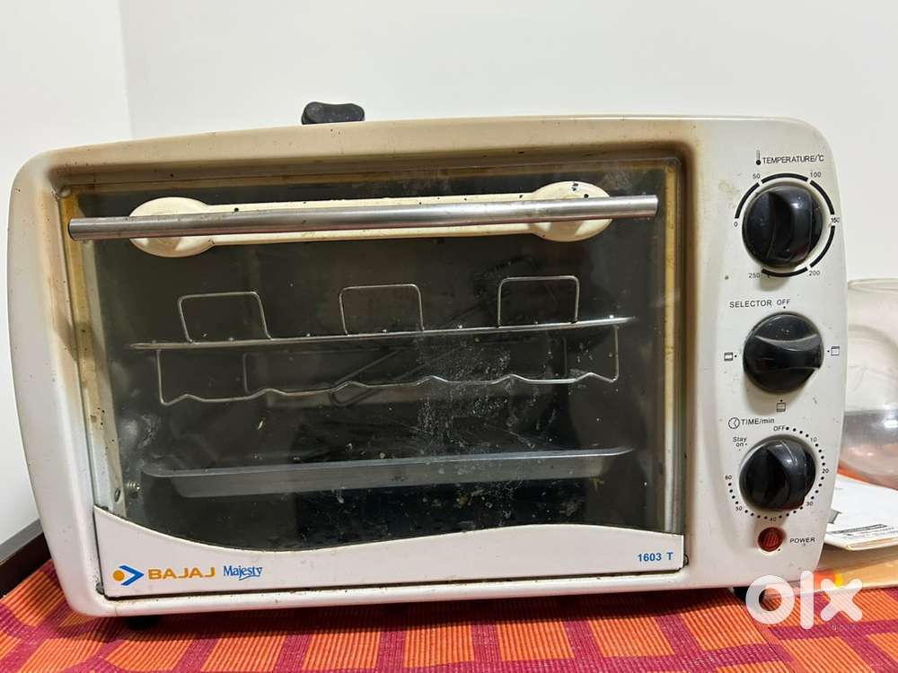 Bajaj Majesty Oven 1603 T