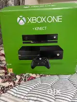 XBOX ONE WITH KINECT WITH 2 CONTROLLER WITH 2 GAMES