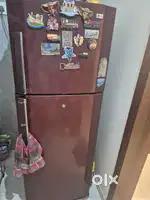 Fridge for sale in Mahim