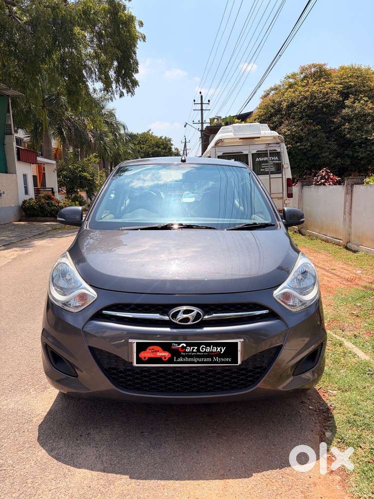 Hyundai i10 Magna O, 2012, Petrol