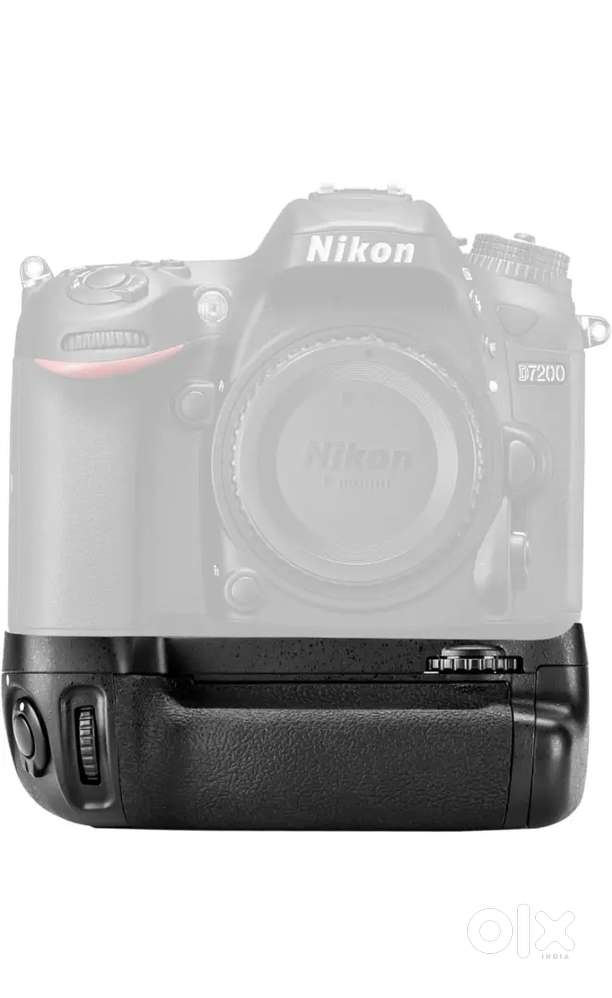 Nikon Battery Grip ( for Nikon D7100 & D7200 DSLR Camera