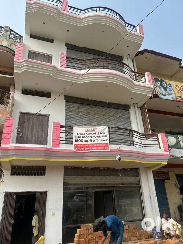 3Floor commercial property for rent at Chandravati, Vns-Ghazipur Road
