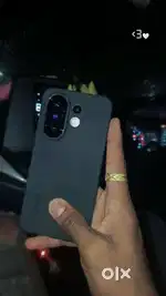 Vivo x 200 fe new connection and brand phone only one month left