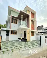 4.05 CENT 1925 SQFT 5BED ROOMS NEWLY HOME IN EDAPALLY NEAR VARAPUZHA