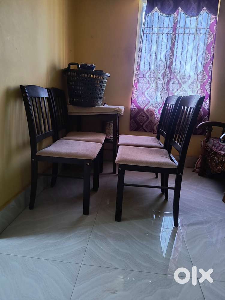 dining chair