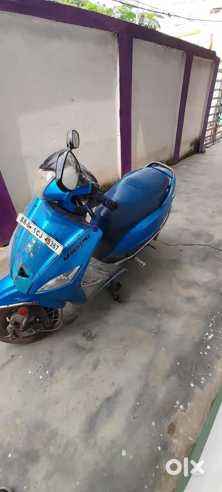 3rd owner scooty 20000 driven