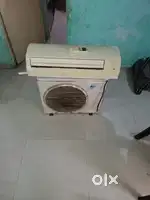 Daikin 1 Ton Thailand Model