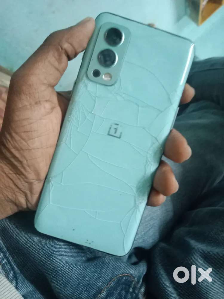 Exchange or sell with same range mobile oneplus nord2 12/256