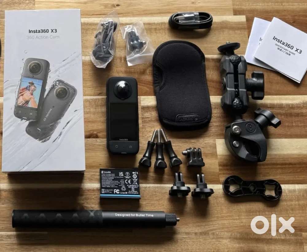 New Insta360 X3 + Motorcycle Mount + Invisible Selfie Stick + 64GB