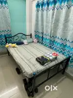 Double sized bed on sell at 3000