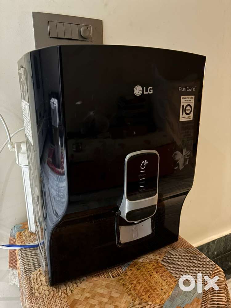 LG PuriCare RO + UV Water Purifier – Excellent Condition!