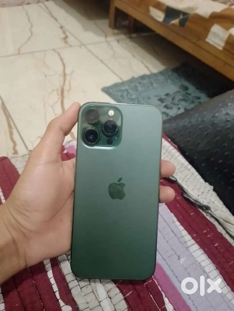 iPhone 13 Pro Max 256Gb in scratchless condition