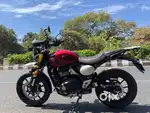 Triumph scrambler 400 x Red col, chalane ka time nahi he khadi he
