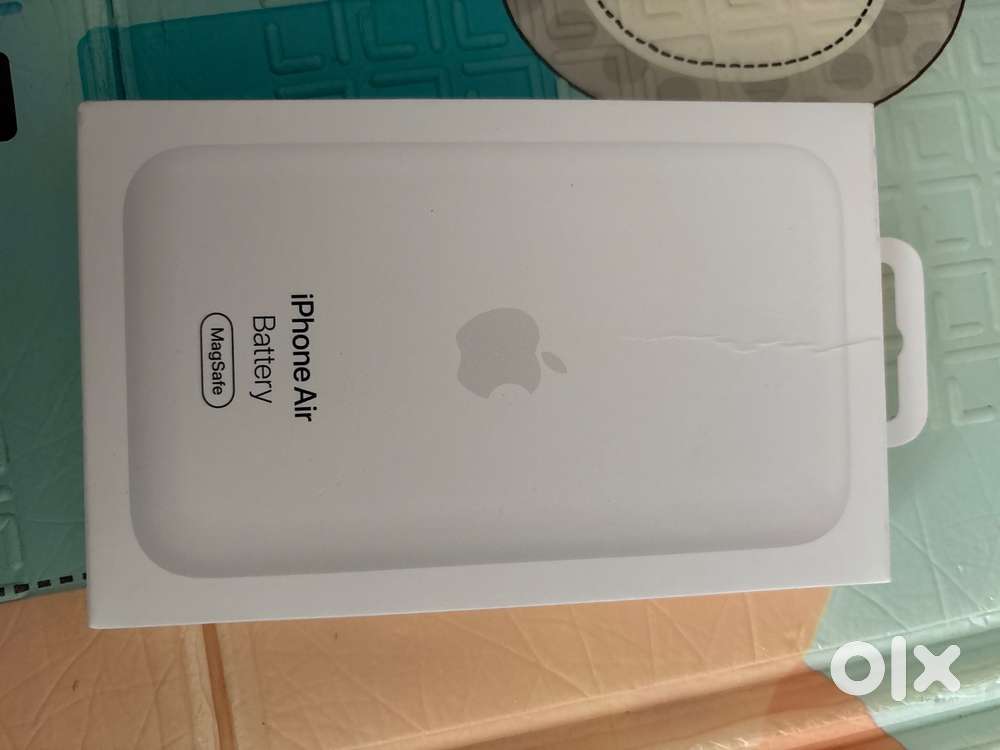 Wanted to sell apple magsafe air battert