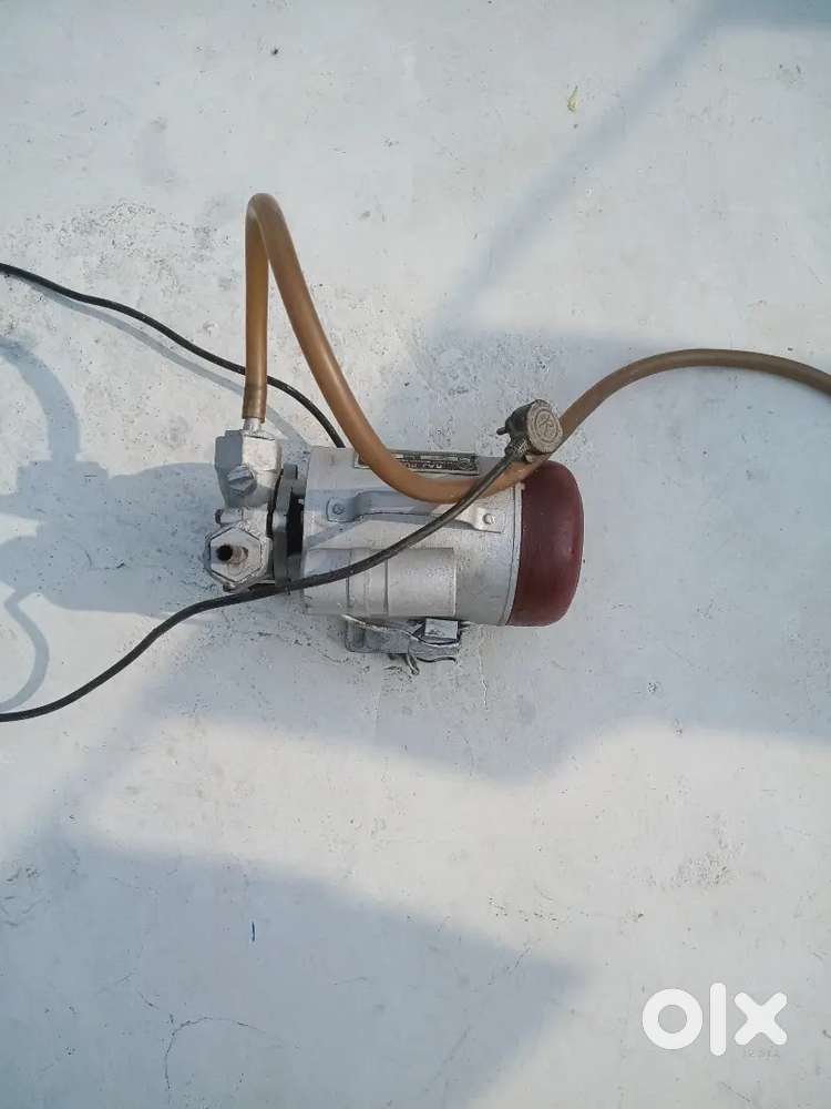 pani wali machine bechani hai