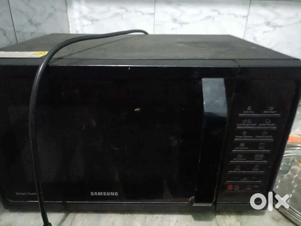 Microwave oven