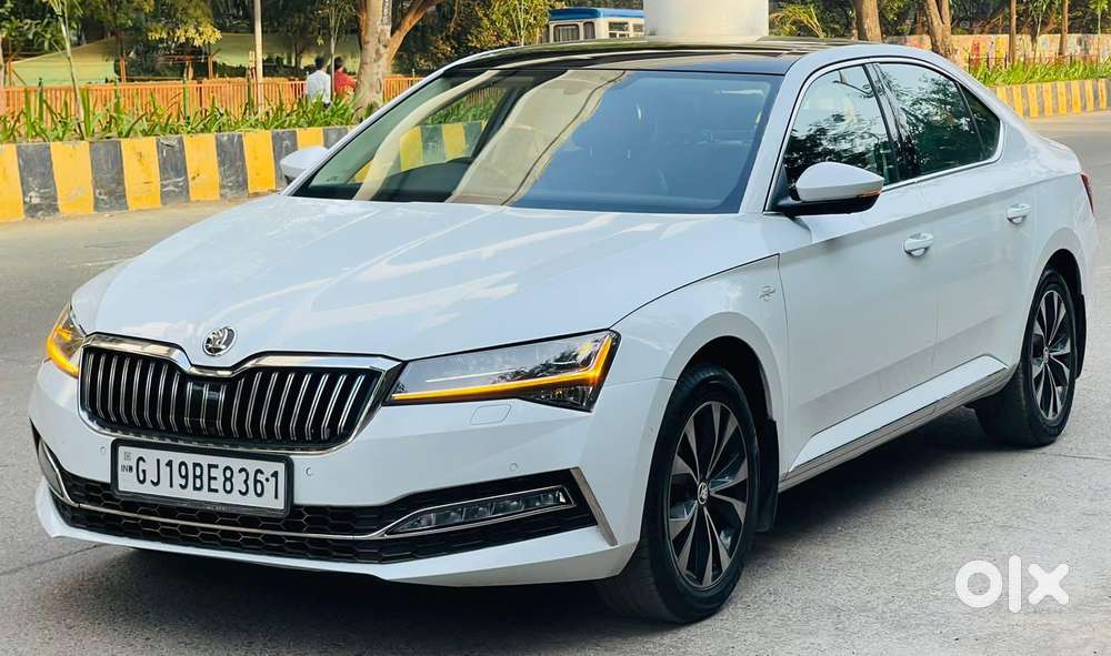 Skoda Superb 2.0 L&K TSI AT, 2022, Petrol
