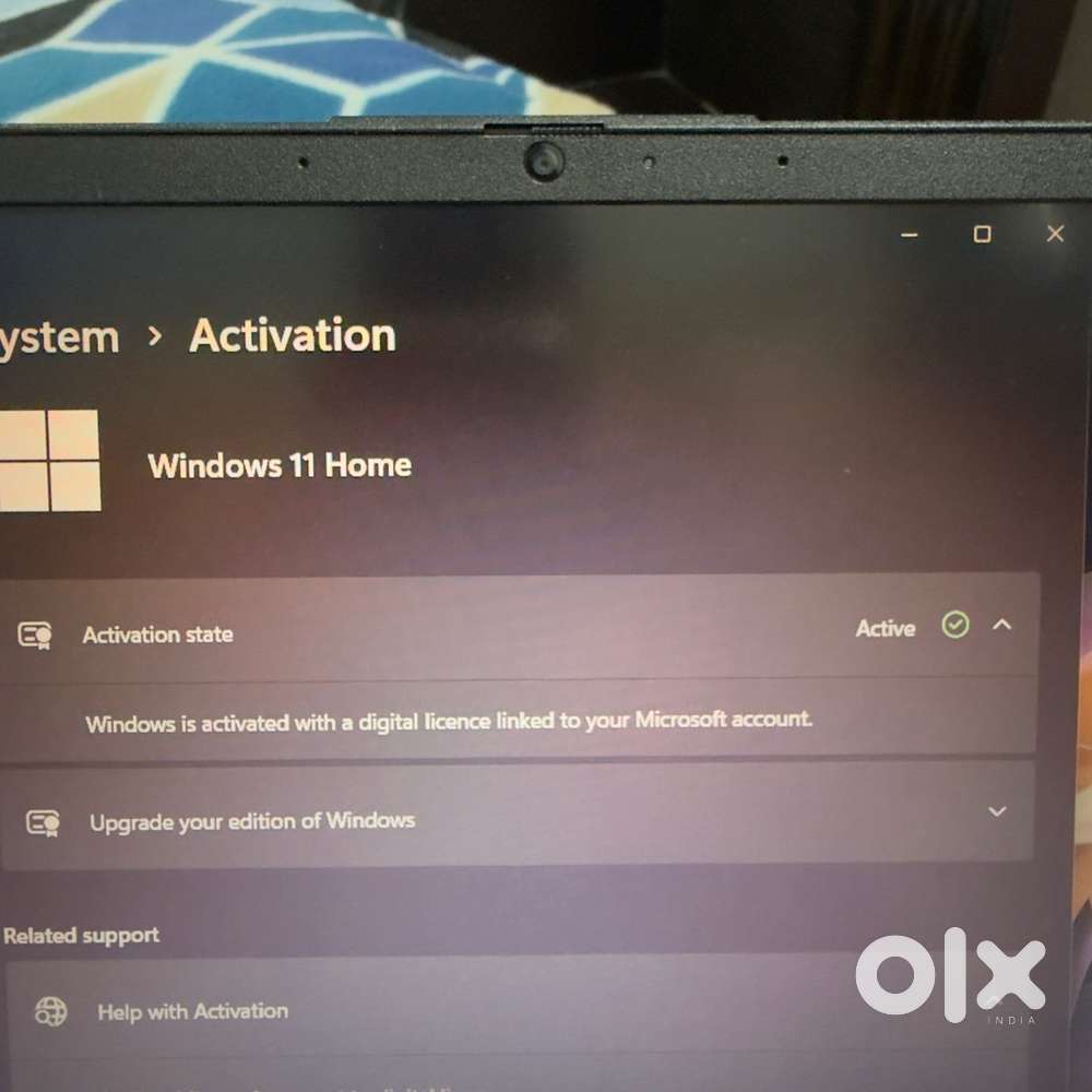 HP brand new laptop with no scratch