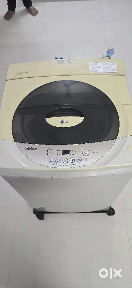 LG Washing Machine Top Load 6.2 KG White Color